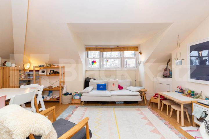  Two double bedroom flat located moments from the vibrant Crouch End Broadway Crouch Hill, Crouch End